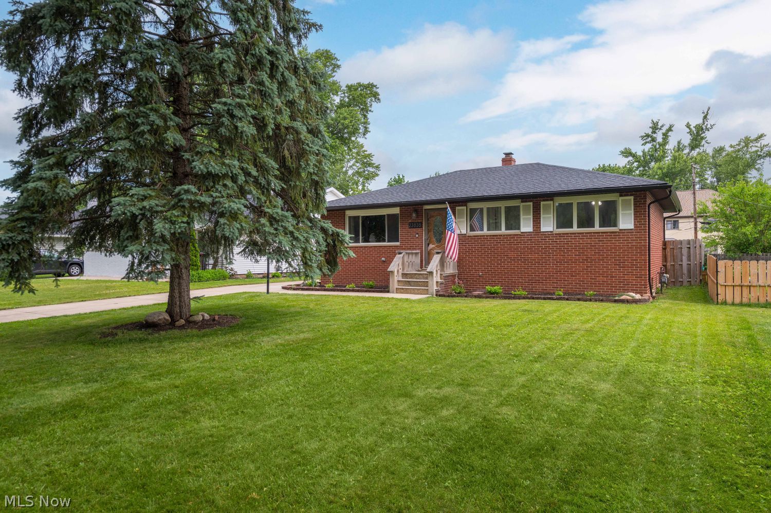 North Olmsted OH, 23838 Vincent Drive