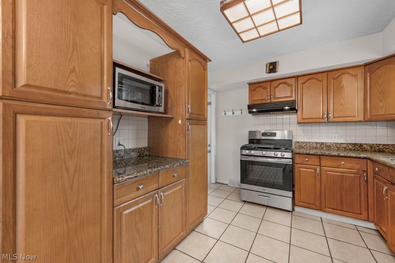 23838 Vincent Drive North Olmsted OH 44070