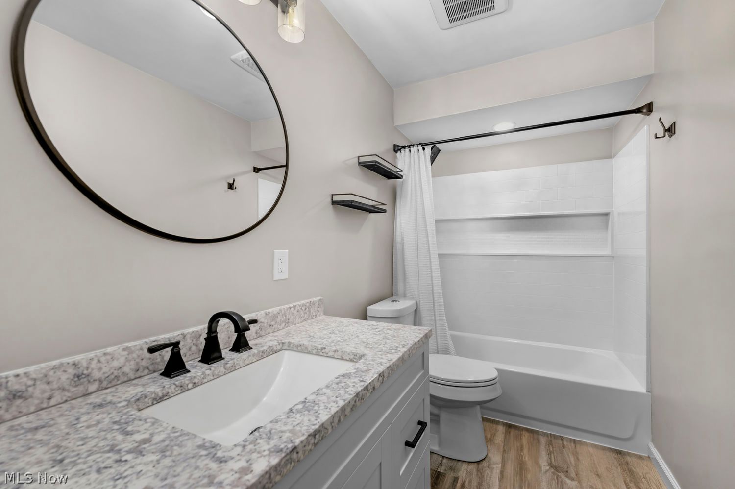 23838 Vincent Drive North Olmsted OH 44070