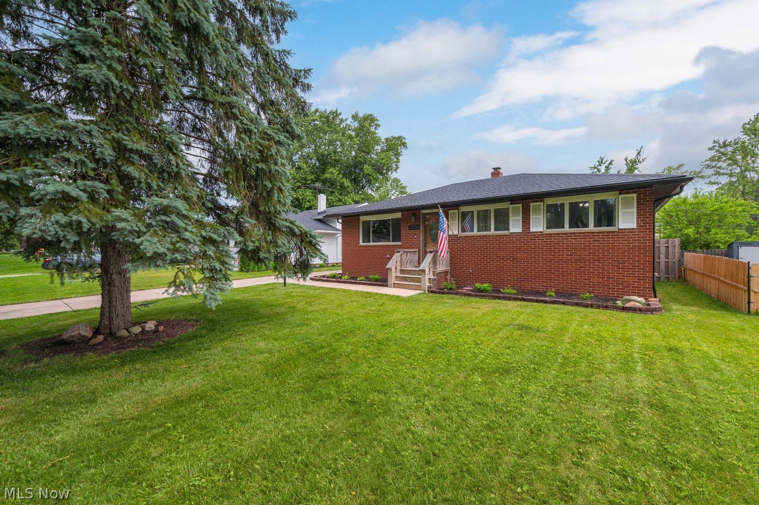 23838 Vincent Drive North Olmsted OH 44070