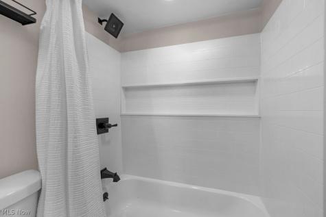 23838 Vincent Drive North Olmsted OH 44070