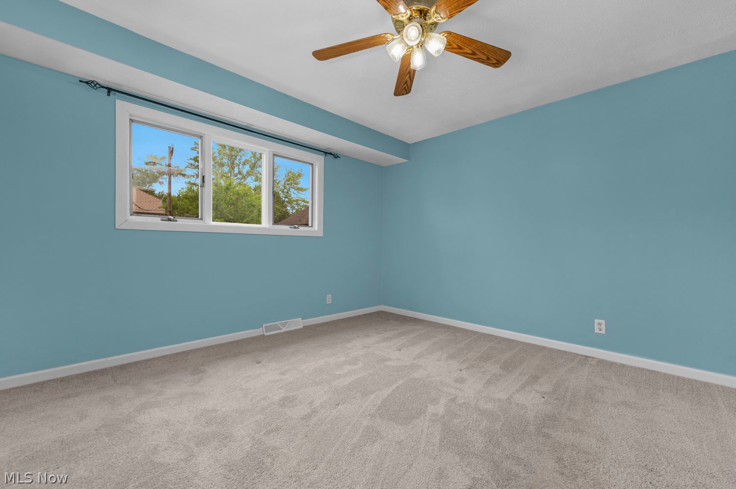 23838 Vincent Drive North Olmsted OH 44070