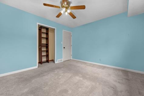 23838 Vincent Drive North Olmsted OH 44070