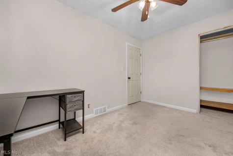 23838 Vincent Drive North Olmsted OH 44070