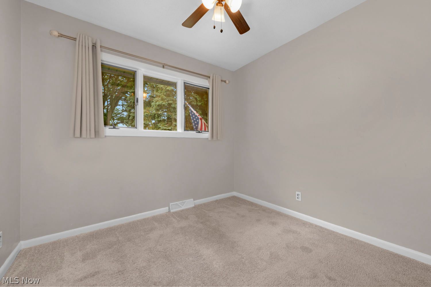 23838 Vincent Drive North Olmsted OH 44070