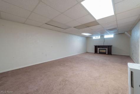 23838 Vincent Drive North Olmsted OH 44070