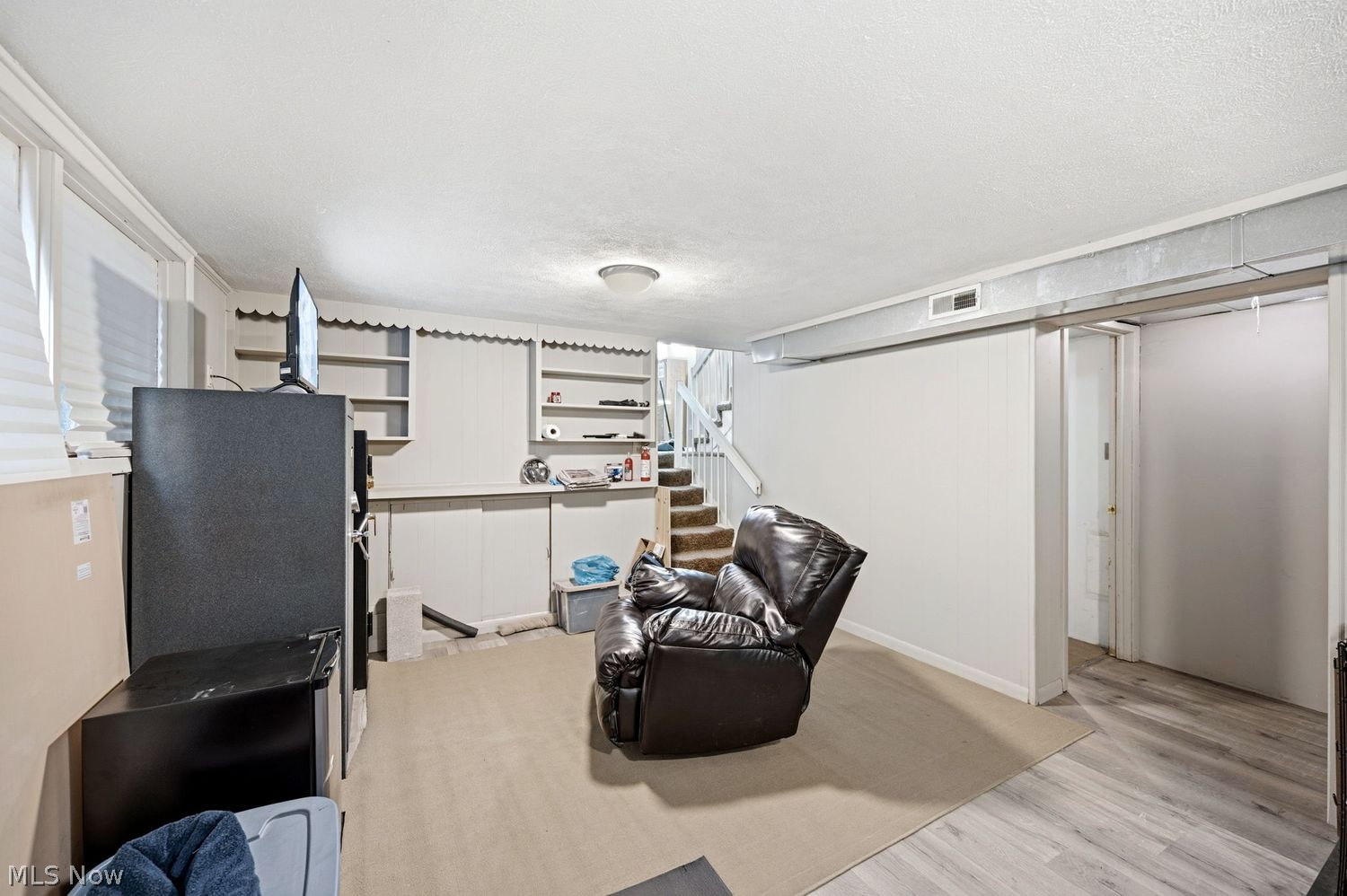 27705 White Road Willoughby Hills OH 44092