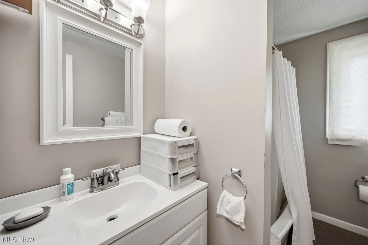 27705 White Road Willoughby Hills OH 44092