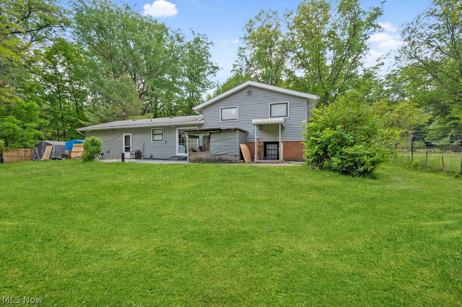 27705 White Road Willoughby Hills OH 44092