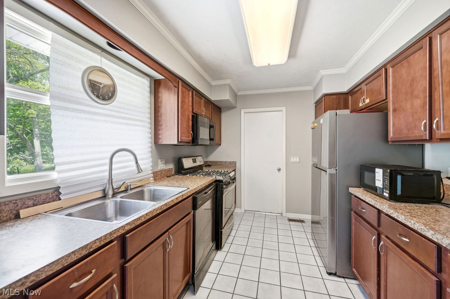 27705 White Road Willoughby Hills OH 44092