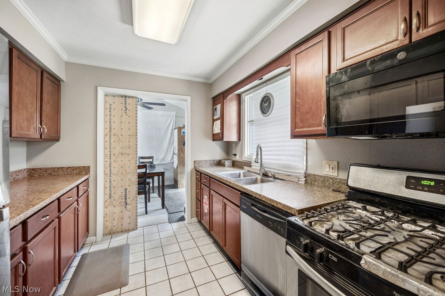 27705 White Road Willoughby Hills OH 44092