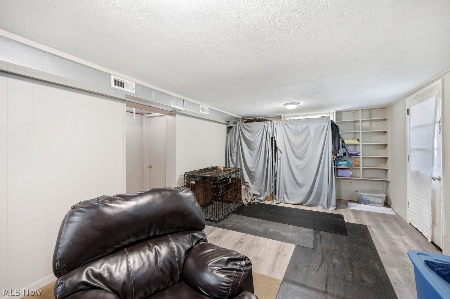 27705 White Road Willoughby Hills OH 44092