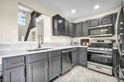 4316 Arlington Drive Brunswick OH 44212