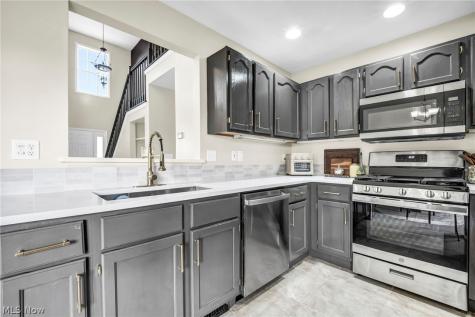 4316 Arlington Drive Brunswick OH 44212
