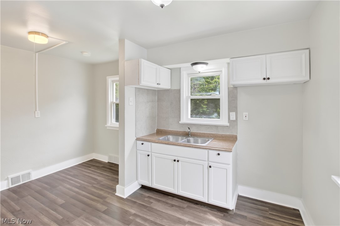 3357 E 149th Street Cleveland OH 44120