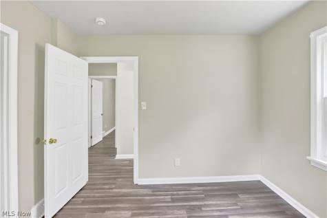 3357 E 149th Street Cleveland OH 44120