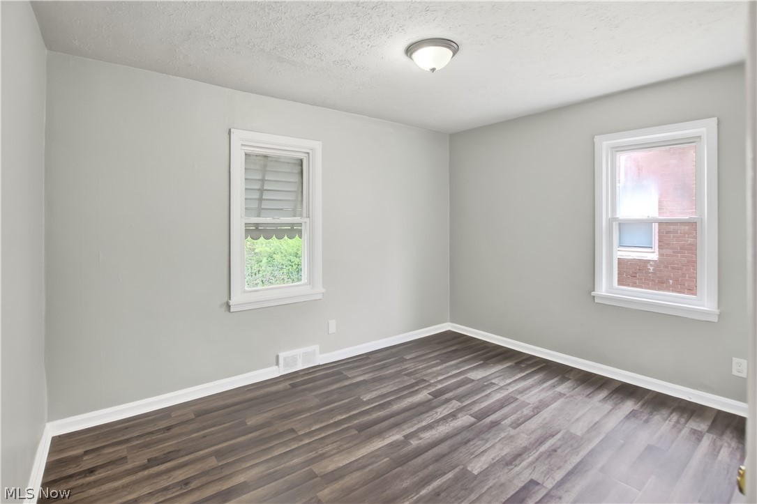 3357 E 149th Street Cleveland OH 44120