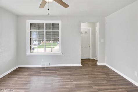 3357 E 149th Street Cleveland OH 44120