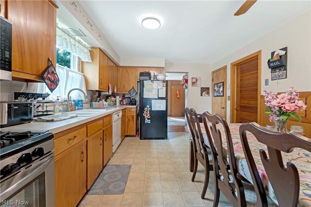 680 Forest Ridge Drive Youngstown OH 44512