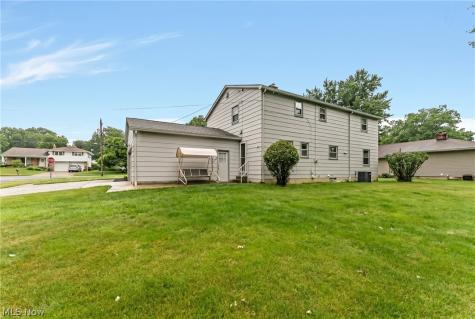 680 Forest Ridge Drive Youngstown OH 44512