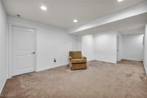 1570 Arbor Drive Willoughby OH 44094