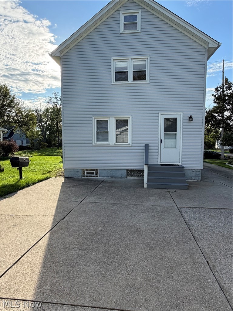 717 Mckinley Avenue Bedford OH 44146