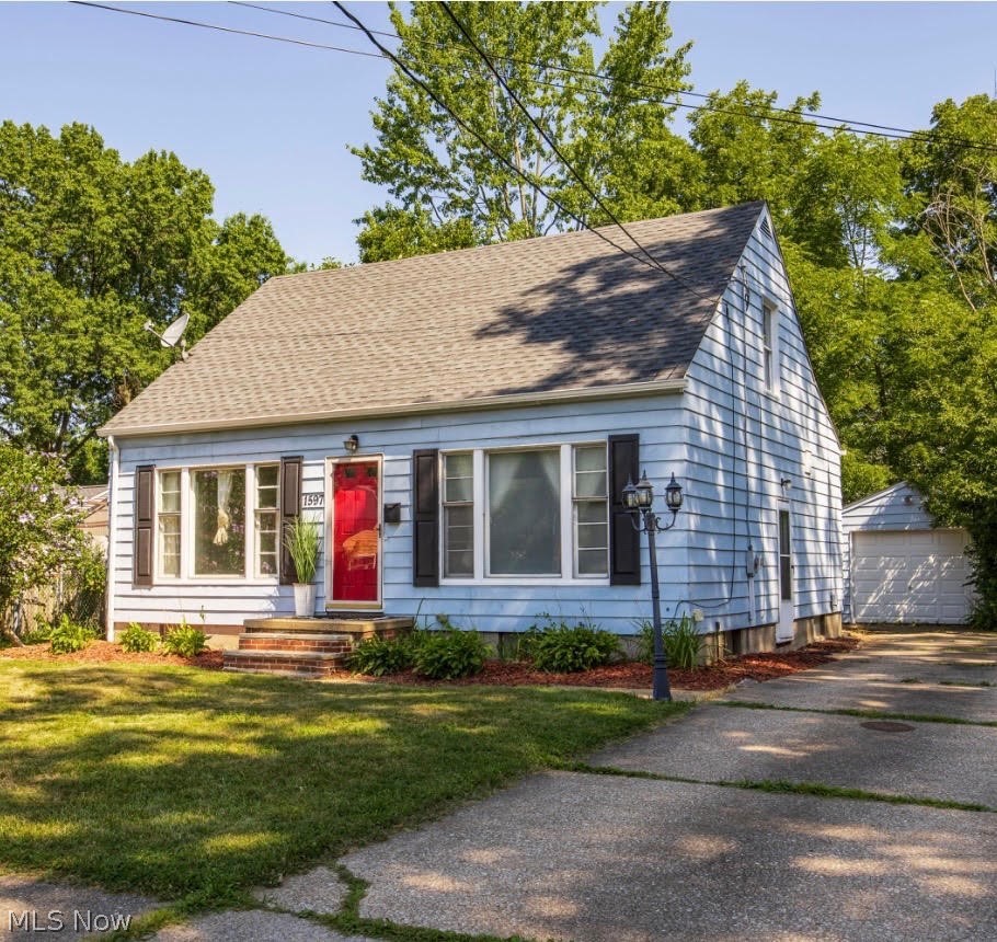 1597 Bond Street Akron OH 44313