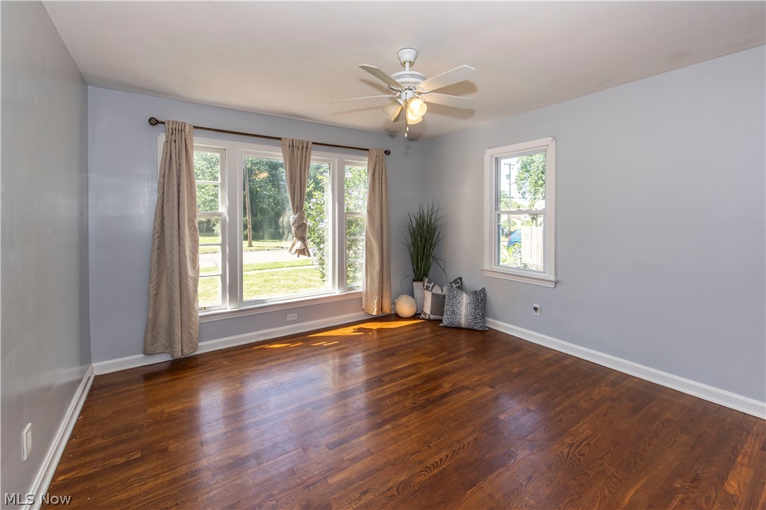 1597 Bond Street Akron OH 44313