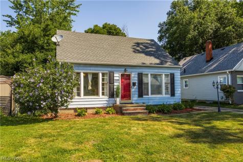 1597 Bond Street Akron OH 44313