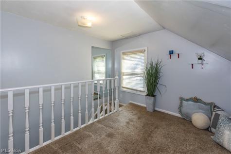 1597 Bond Street Akron OH 44313