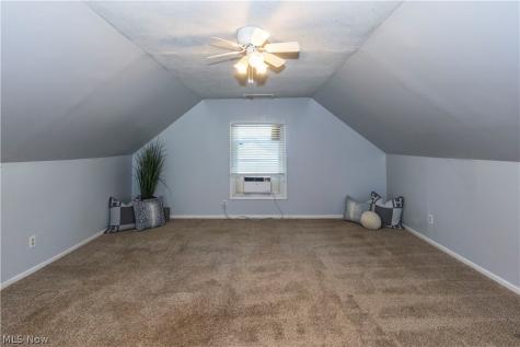 1597 Bond Street Akron OH 44313