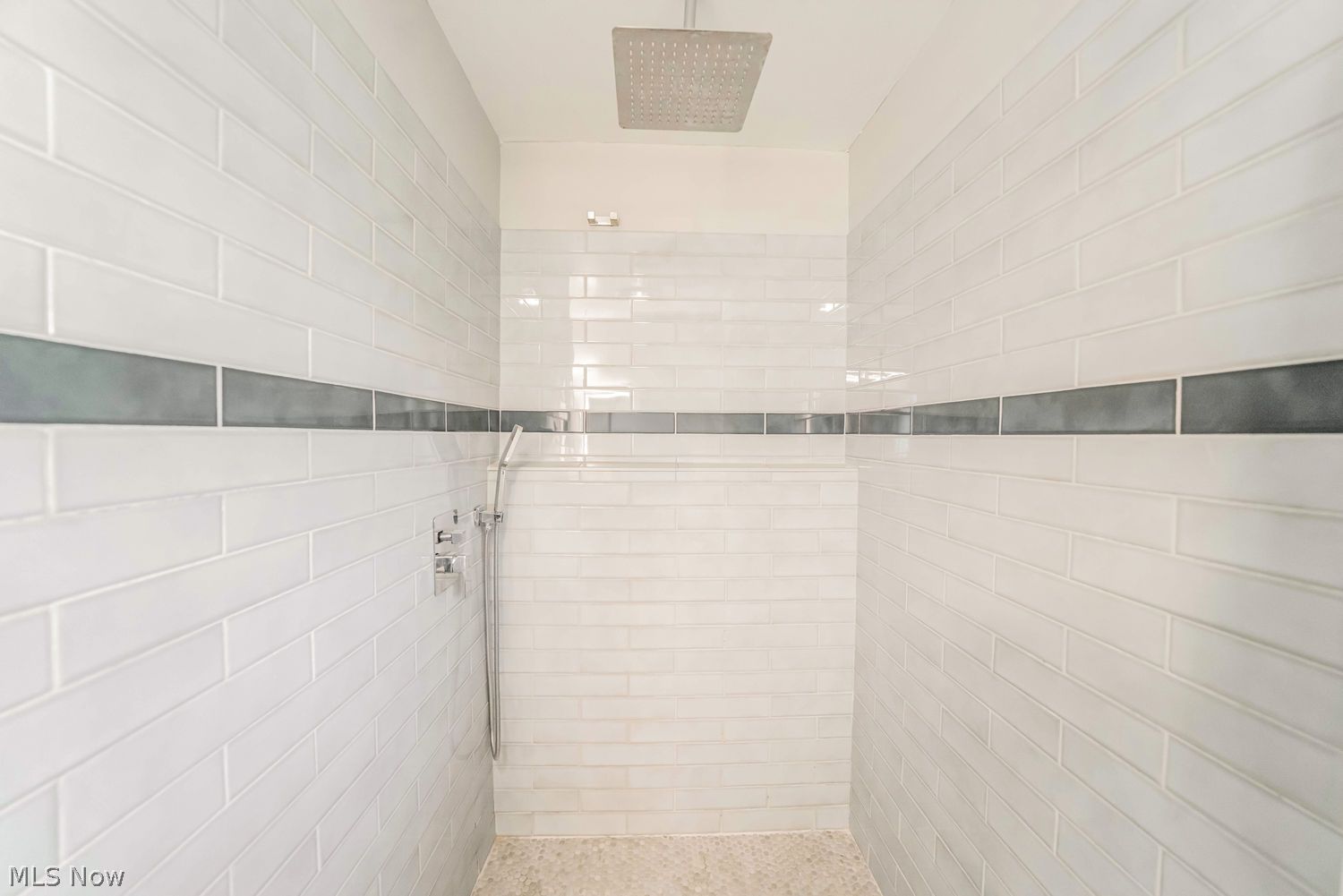 6473 Tanglewood Lane Seven Hills OH 44131