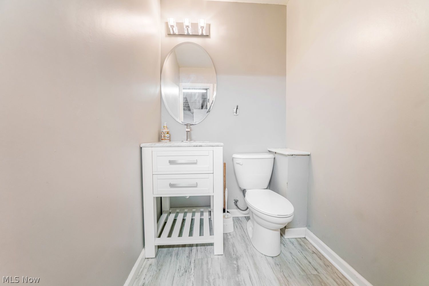 6473 Tanglewood Lane Seven Hills OH 44131
