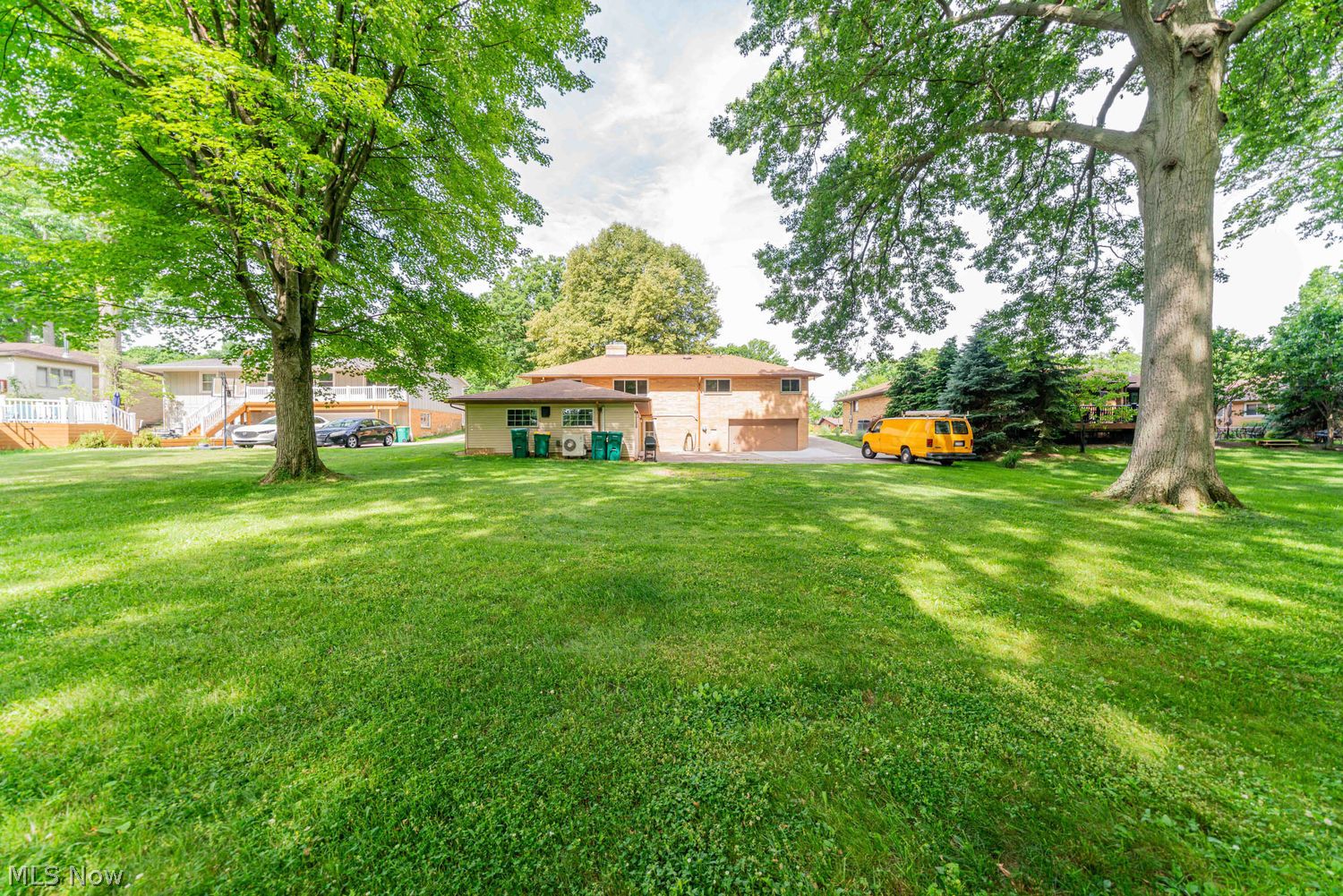 6473 Tanglewood Lane Seven Hills OH 44131