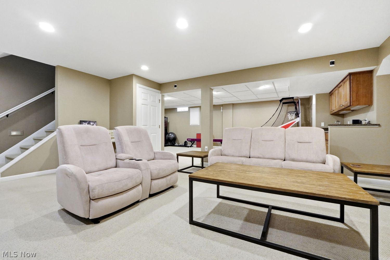 6236 S Applecross Road Cleveland OH 44143