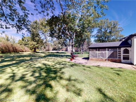 8375 E Wadora Circle NW North Canton OH 44720