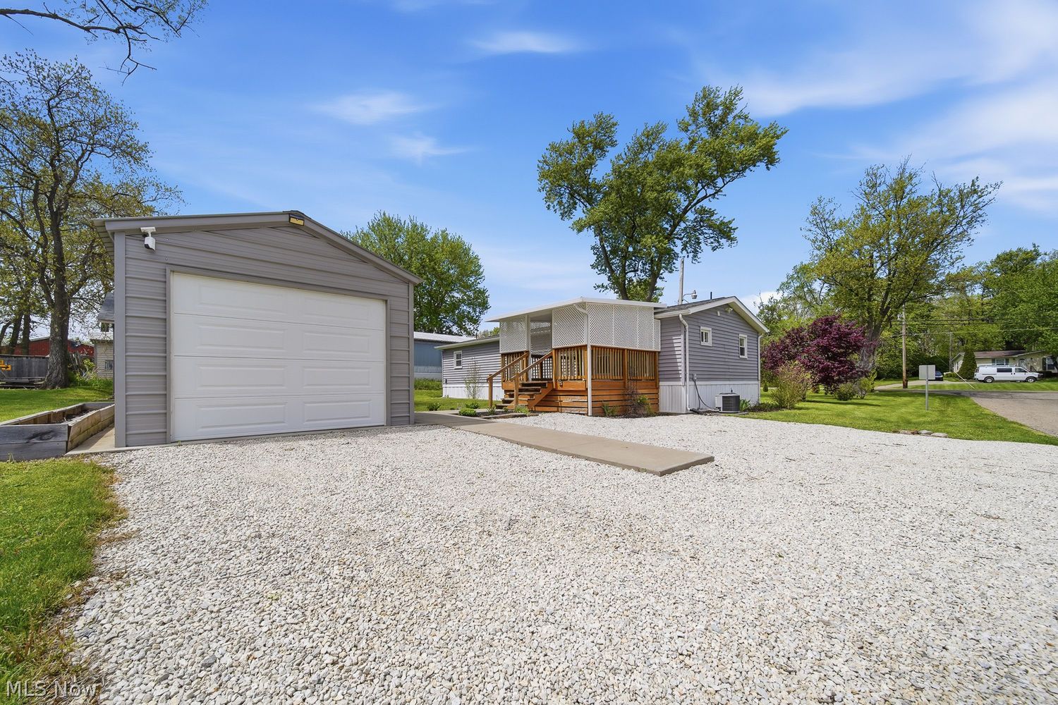 11570 Millersburg Road SW Massillon OH 44647