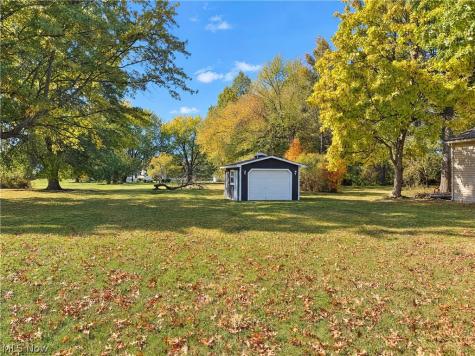6526 Engle Road Brook Park OH 44142
