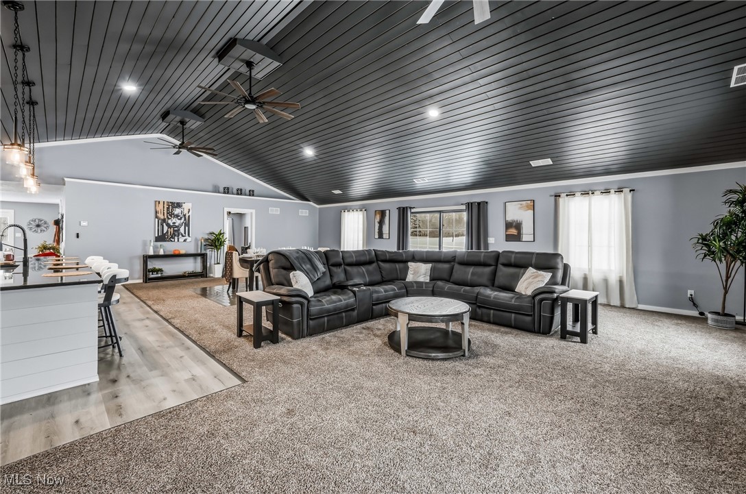 8099 W Western Reserve Road Canfield OH 44406