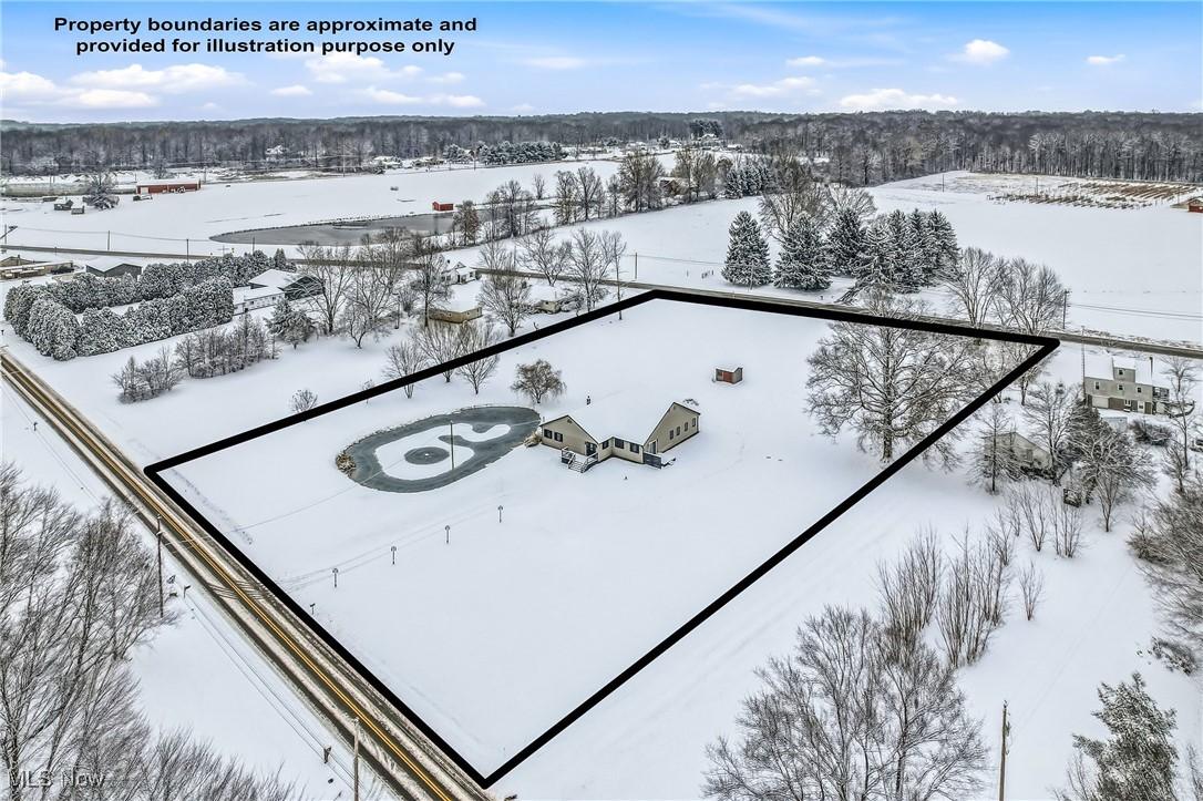 8099 W Western Reserve Road Canfield OH 44406