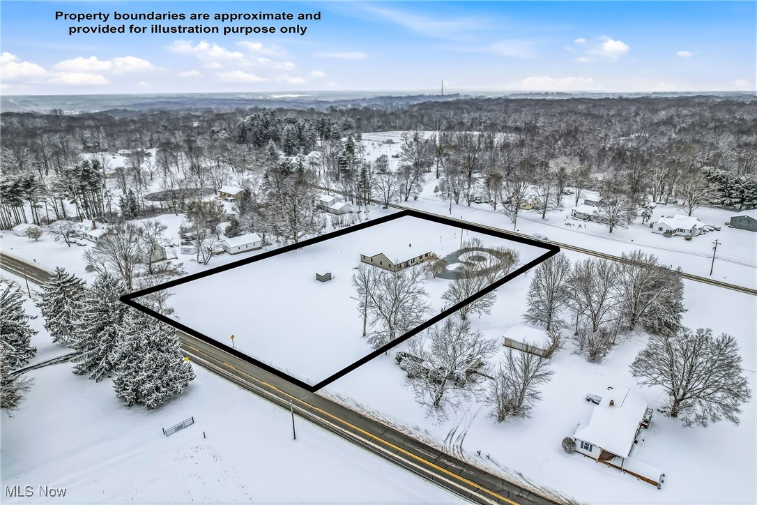 8099 W Western Reserve Road Canfield OH 44406
