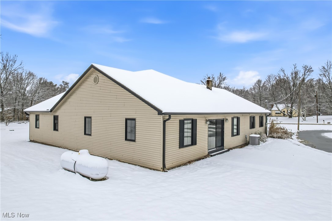8099 W Western Reserve Road Canfield OH 44406