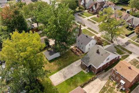 273 E 208th Street Euclid OH 44123