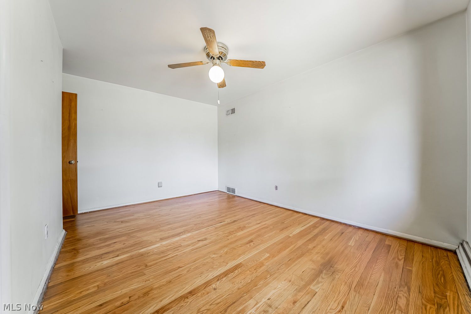 21020 Seabury Avenue Fairview Park OH 44126