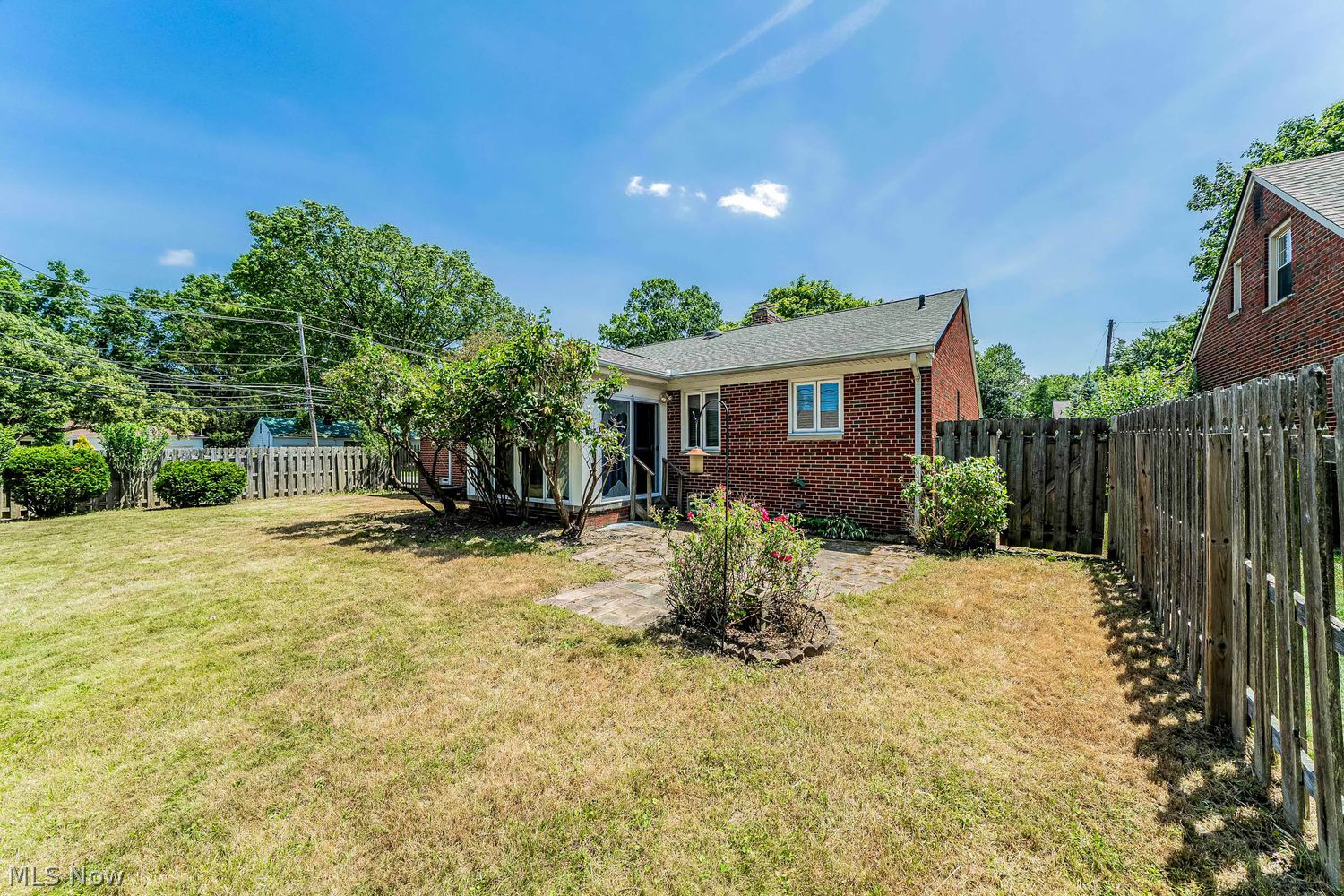 21020 Seabury Avenue Fairview Park OH 44126