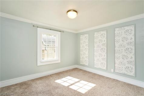 1576 W Exchange Street Akron OH 44313