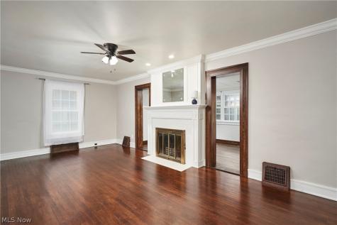 1576 W Exchange Street Akron OH 44313