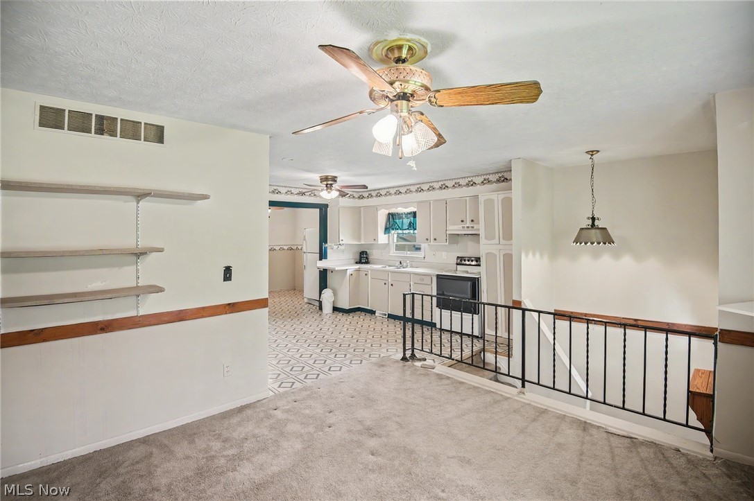 3120 Orchard Avenue SE Warren OH 44484