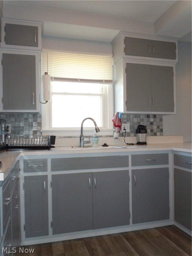 23896 Devoe Avenue Euclid OH 44123