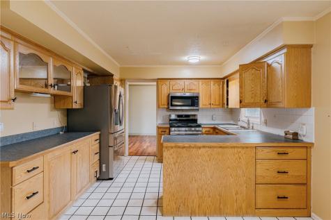 5875 Deepwood Trail Solon OH 44139